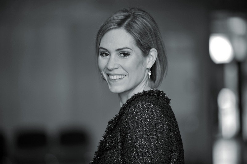 Julia Schütze, Moderatorin, Journalistin, Podcasterin, St. Pölten, Österreich